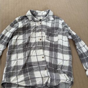 Universal Thread Plaid button up Shirt